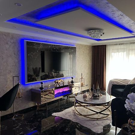 Апартаменты Luxurynight Страсбург Экстерьер фото