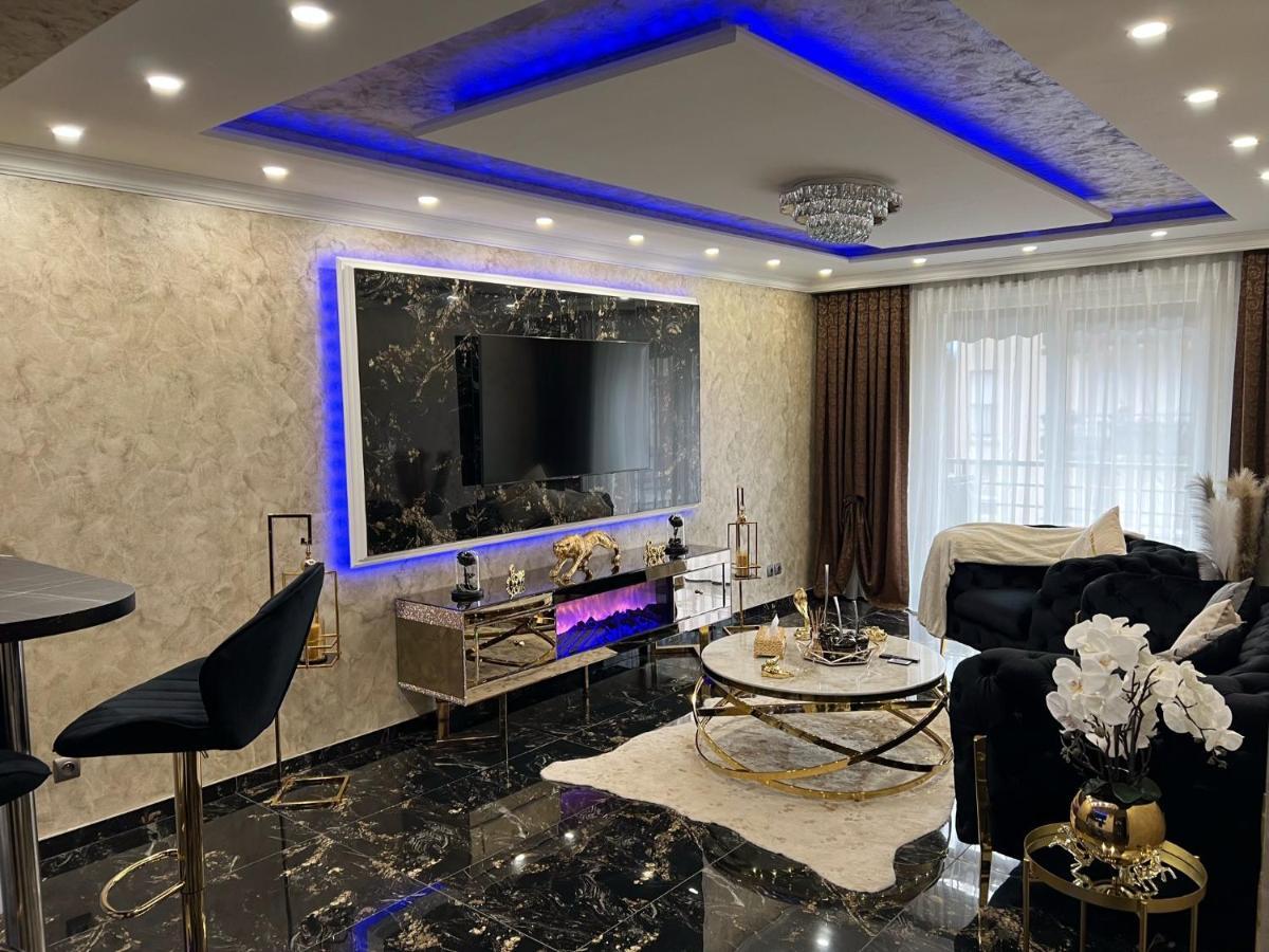 Апартаменты Luxurynight Страсбург Экстерьер фото