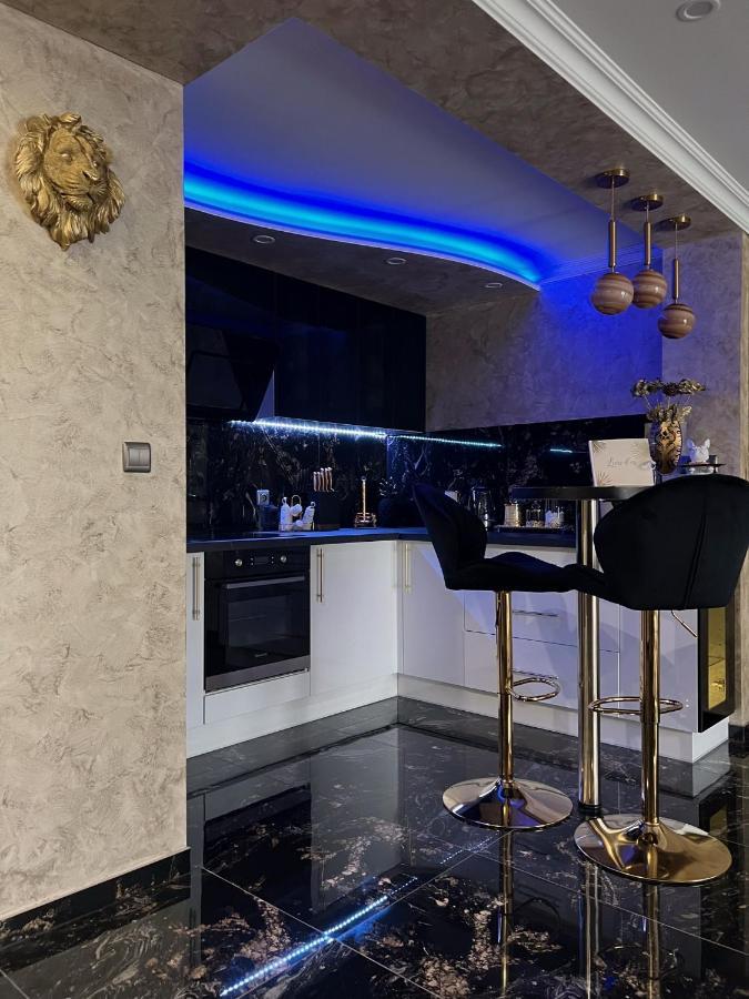 Апартаменты Luxurynight Страсбург Экстерьер фото